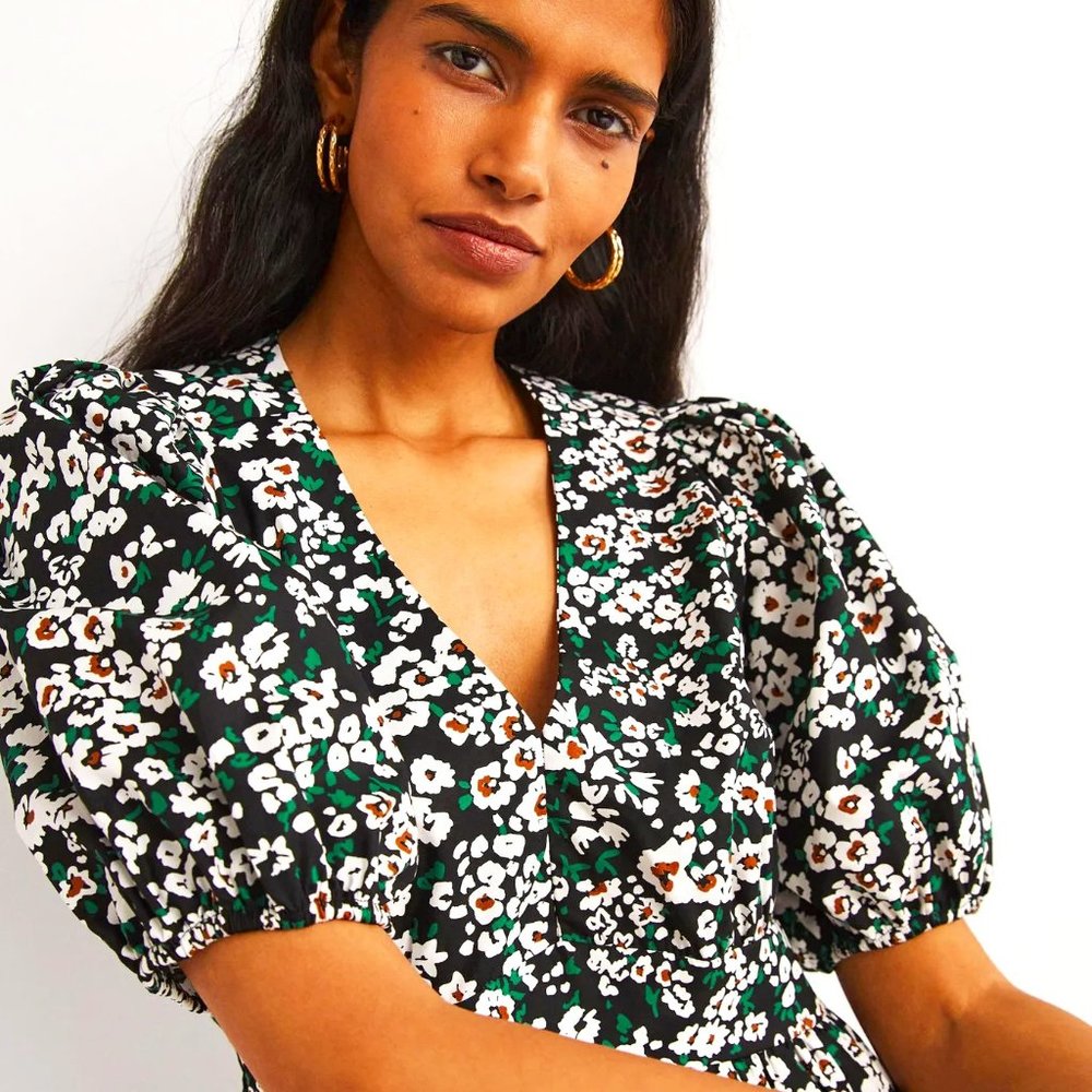 Boden Floral Puff Sleeve Tiered Ruffle Boho Dress Size 6 NWT - Picture 3 of 16
